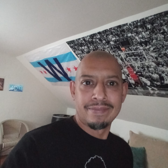 Meet your Posher, Robert - Picture 1 of 1